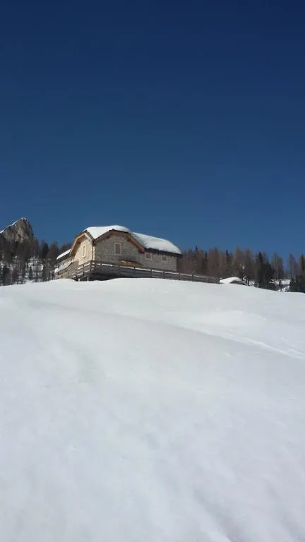 Malga Giau Hotel San Vito di Cadore Affittacamere
