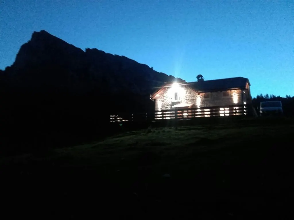Malga Giau Hotel San Vito di Cadore 0*,  Italia